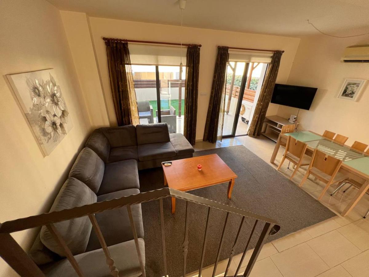 Kapparis Town House Paralimni Exterior foto